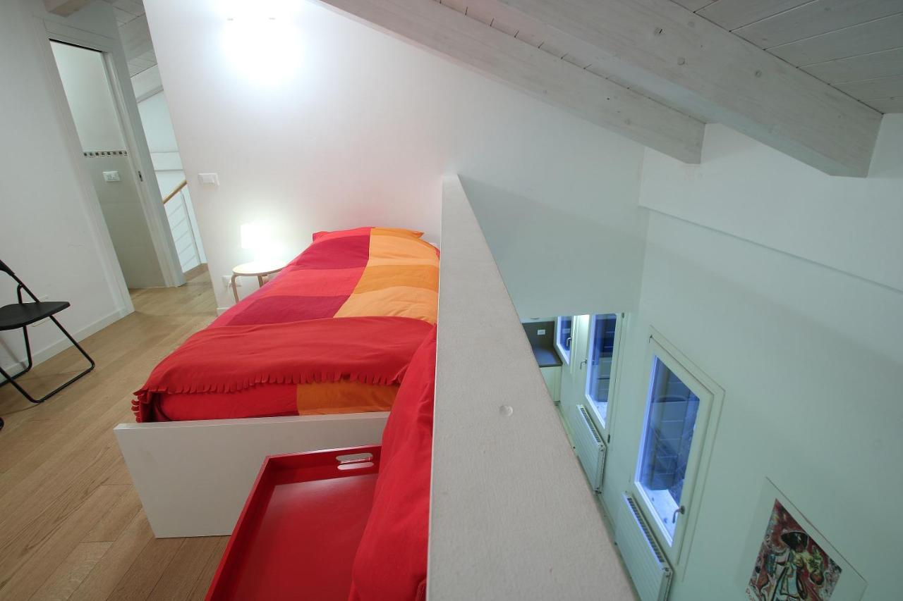 Guggenheim Next 10pax, Aircond, Wifi Apartment Venice
